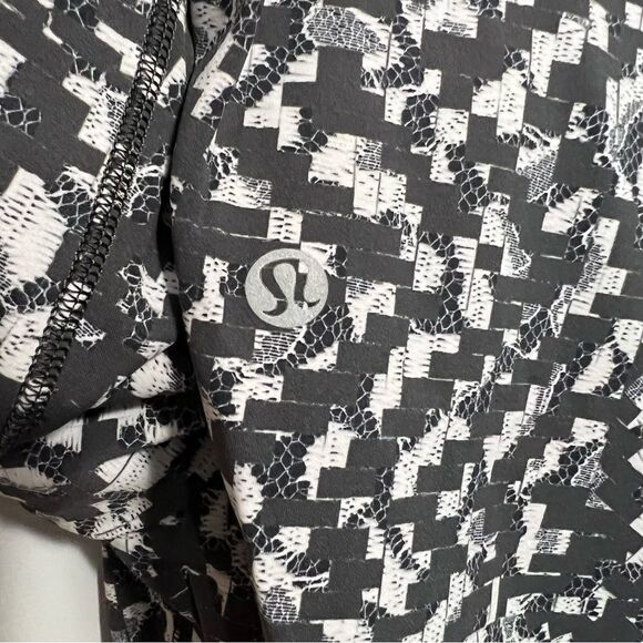 Lululemon Fast & Free Tight II 25" Non-Reflective Nulux
Pace Lace Graphite Grey - Picture 6 of 8